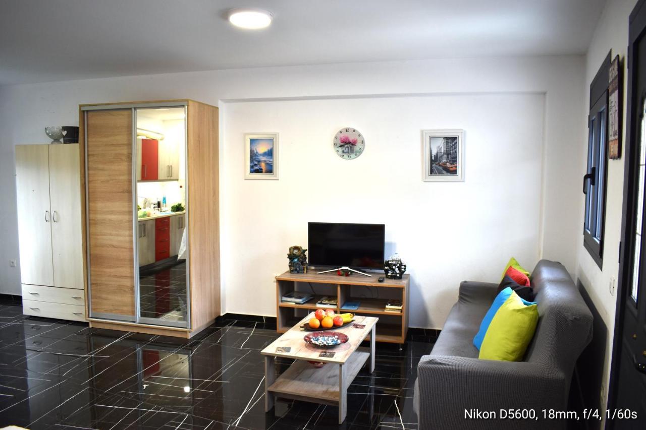 Corner Apartment
